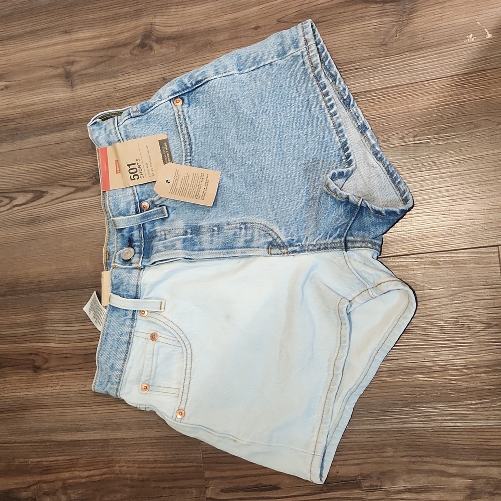 Levis shorts